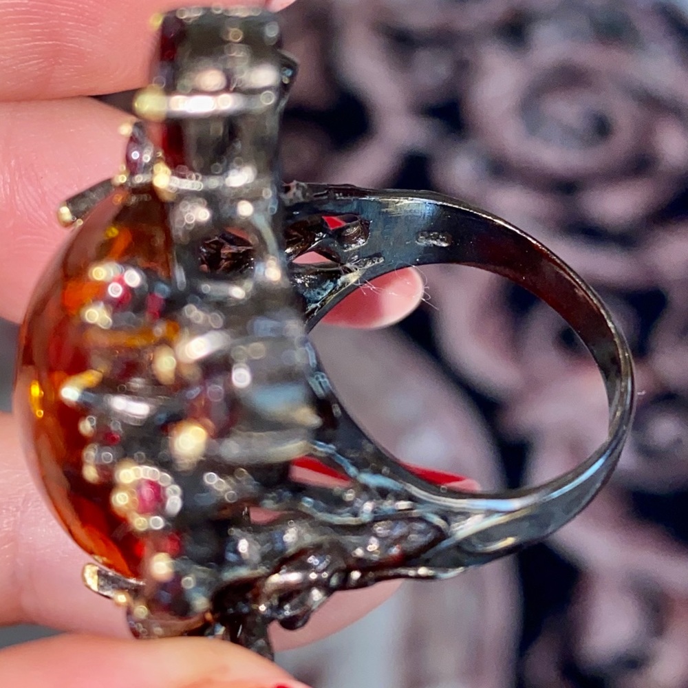Exquisite Genuine Amber Ring with Gemstones - Picture 8 of 8